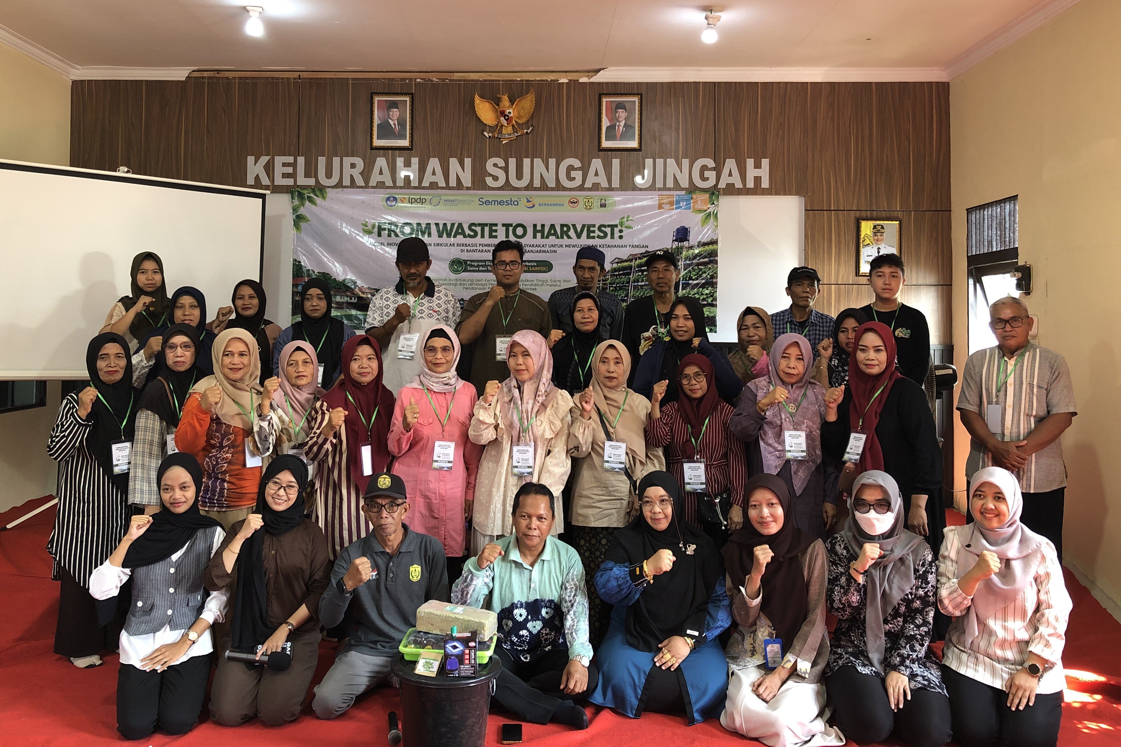 Program BESTARI Gelar Bimtek 2 Pemanfaatan Limbah untuk Tanaman serta Pendampingan Hidroponik dan Vertical Farming di Kelurahan Sungai Jingah
