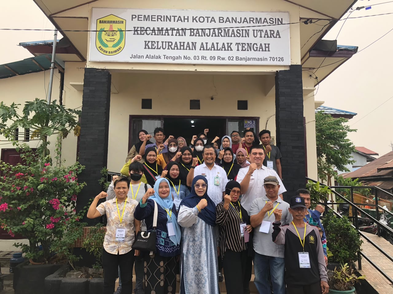 Dari Limbah Menjadi Manfaat, BESTARI ULM Dampingi Warga Alalak Tengah Olah Sampah Organik Menjadi Kompos dan Pupuk Cair