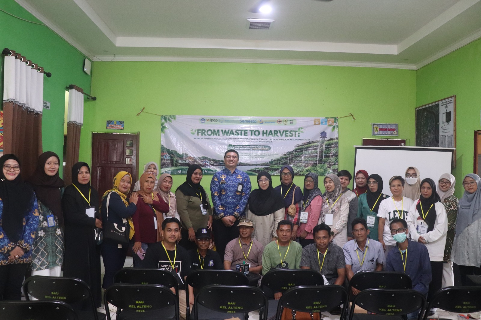 Dari Bantaran Sungai untuk Ketahanan Pangan, BESTARI ULM Dampingi Warga Alalak Tengah Kembangkan Pertanian Sirkular