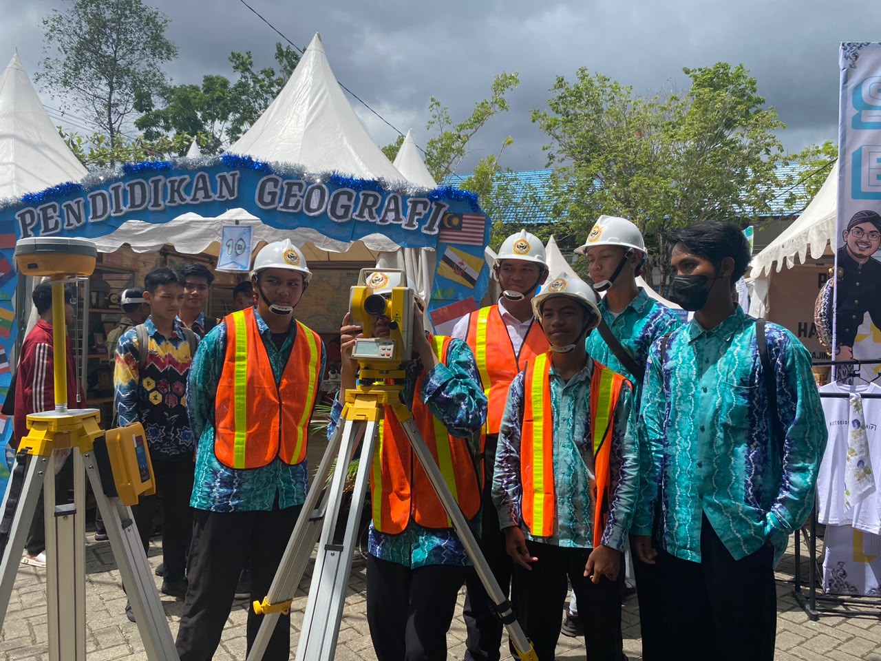 Kenal Lebih Dekat Jurusan Pendidikan Geografi Melalui Expo FKIP 2026 - foto 3